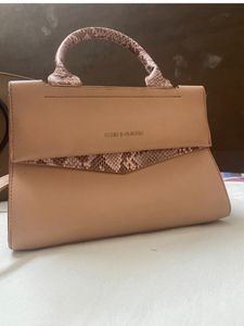 Sling bag