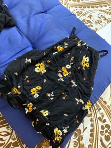 Floral H&amp;M Top