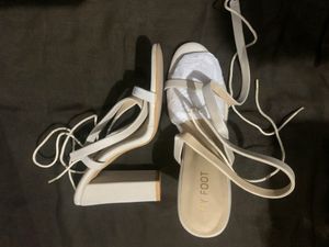 BLOCK HEELS