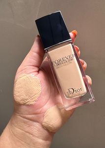 Dior Forever Skin Glow 24h Hydrating Foundation