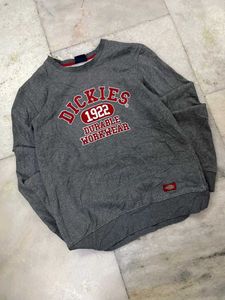 it's dickies sweater
