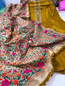 New Standard Beautiful Pakistani Dress important D