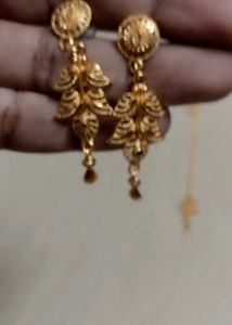 Earnings Set