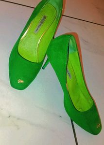 Pencil Heels 😍