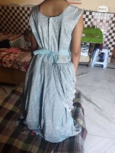 Beautiful Gown Dress For 8-10 Year Old Girl💙