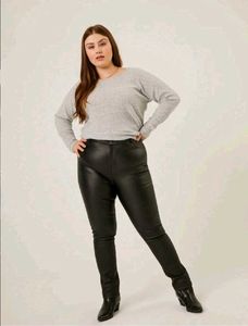 🇨🇵 French Blanche Porte Plus Size Faux Pant