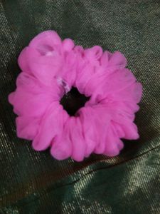 10 Piece Pink Color Scrunchies. New