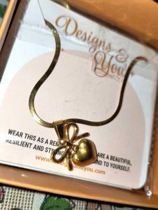 Design &amp; You Heart Necklace