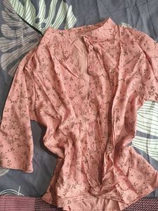 Floral Print knotted Top