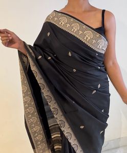 Black Saree With Beige Border