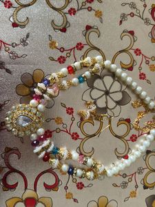 Pearl Necklace-Look Elegant At Garba Night