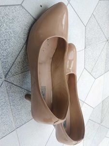 Women Heels 👠