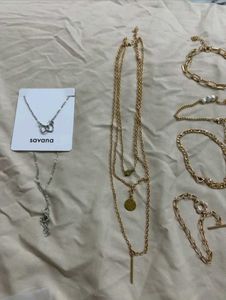 Savana Layered Gold Chains