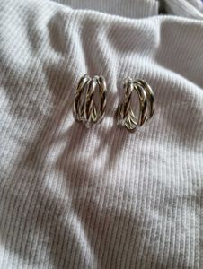 Silver Earring 🛍️💍👛🪞