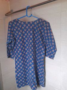 Blue Floral Print Short Kurti ✨️