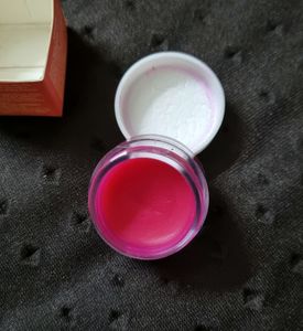 Miniso Kissy Lip Balm (Strawberry Flavour)