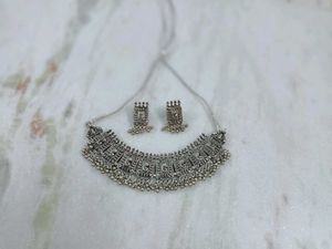 BRAND NEW OXIDISED NECKLACE SET