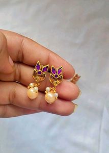 Beautiful Pearl Drop Earrings(5 Pairs)