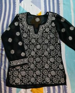 Chikankari Kurti Size M