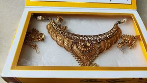 Beautiful Necklace With Earrings And Mangtika,...