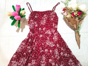 Pretty Sleeveless Dress 🎀