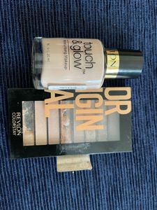 Foundation &amp; Eyeshadow Kit By Revlon