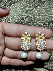 earings