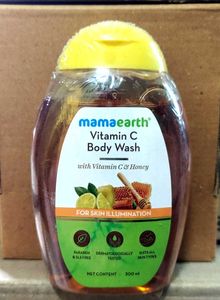 MAMAEARTH VITAMIN C BODY WASH.