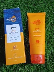 Aqualogica Vitamin C Sunscreen & Face Wash