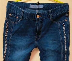 Embroidered Side-Seam Jeans