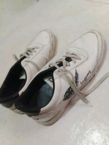 White Sneakers with Feather Design