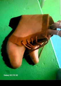 Boots+sugar Primer