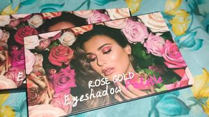 MINARA EYESHADOW PALETTE