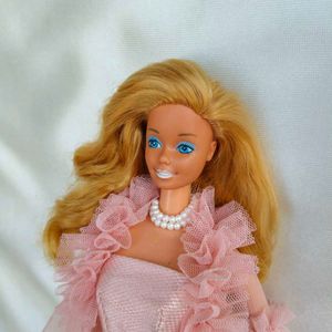 Leo Mattel Vintage 80s Barbie Doll