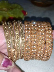 8 Bangles Golden Color