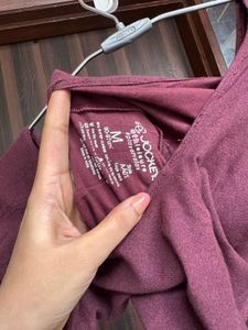 Gym DIY Maroon Crop Top - Long Sleeve