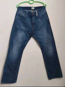 Lee Jeans