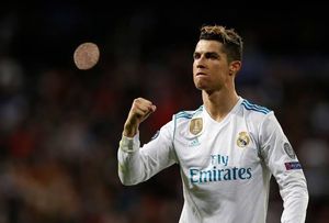 Ronaldo farewell madrid 5th UCL football jersey
