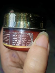 Detan Cream
