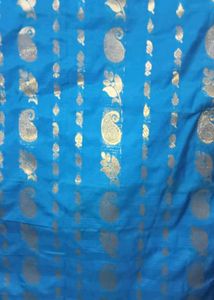 Super Saree With Shell And flower Design Of Golden