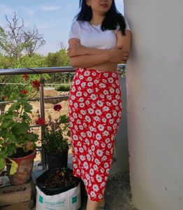 Daisy Orange Skirt