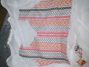 White Colour ki Saree
