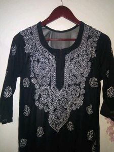 New Lucknavi Chickenkari Kurtis (2)