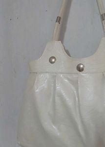 White Shoulder Bag