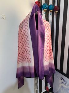 LV PRINT PURPLE STOLE