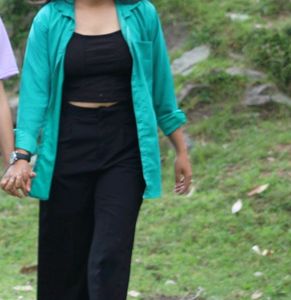 Black Crop Top For Girls