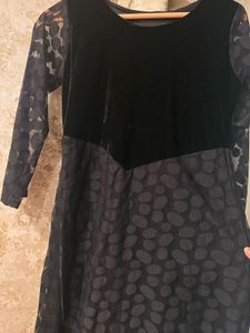 Elegant Black Velvet &amp; Lace Dress, Bust-32