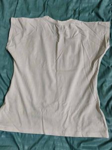 T-shirt &amp; crop top