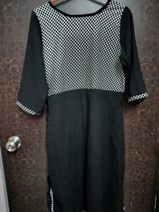Women Black Kurti
