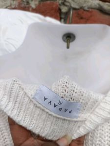 Striped Knit Sweater 💙